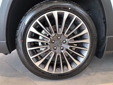 Jetour X90 PLUS, 2023г, передний привод, робот