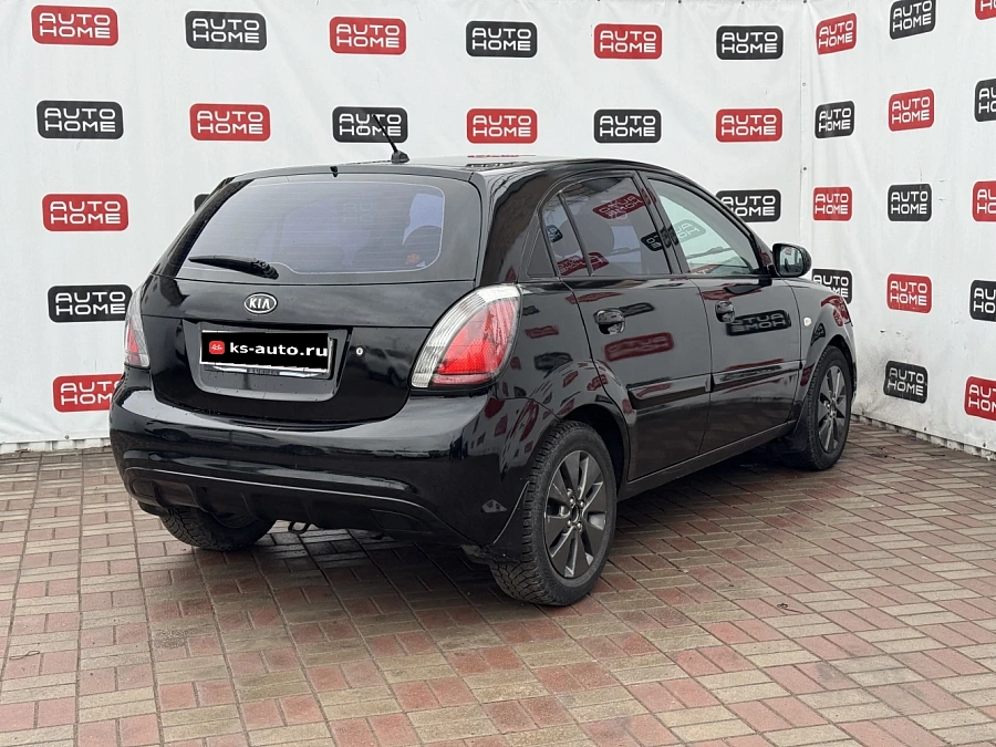 Kia Rio, 2010г., передний привод, механика
