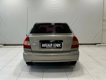 Hyundai Accent, 2008г, передний привод, механика