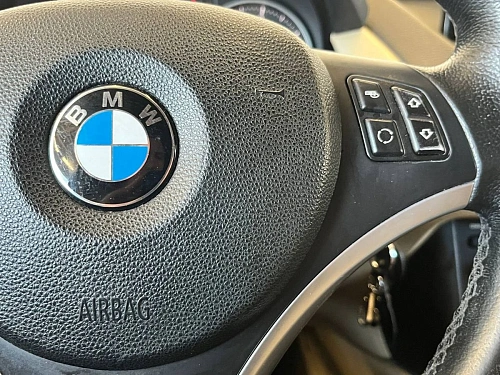 BMW X1, 2011г, полный привод, автомат