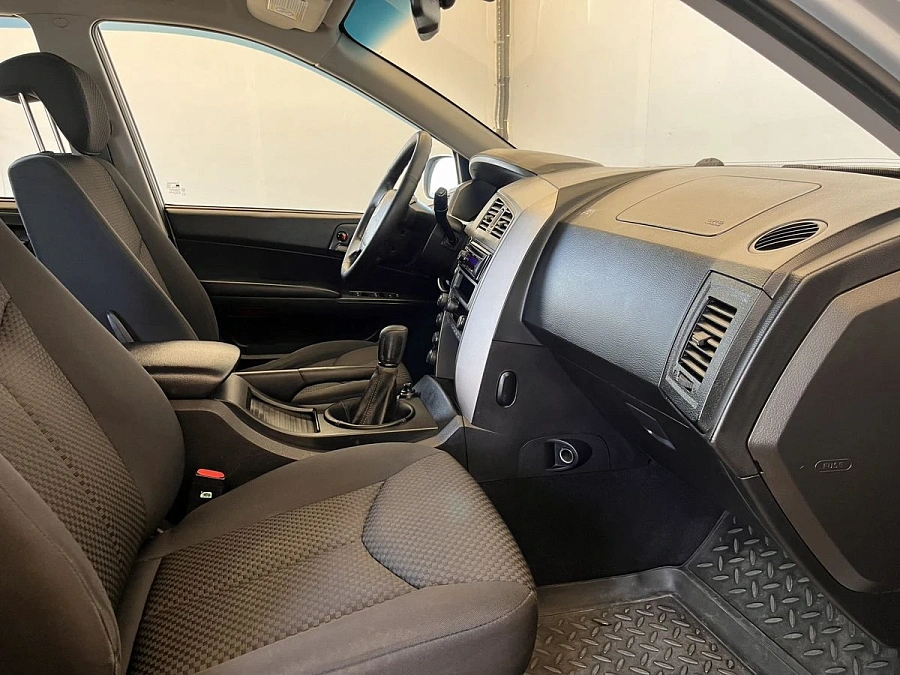 SsangYong Kyron, 2011г., полный привод, механика
