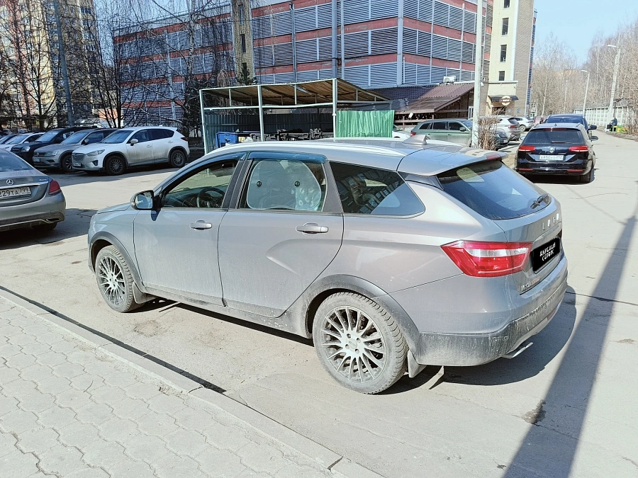 Lada (ВАЗ) Vesta, 2019г., передний привод, робот