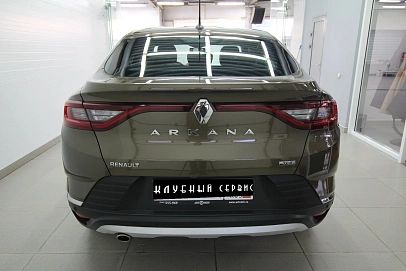 Renault Arkana, 2019г, передний привод, вариатор