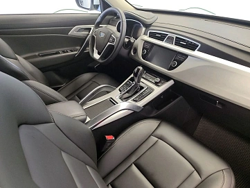 Geely Atlas, 2021г, передний привод, автомат