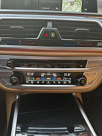 BMW 7 серии, 2018г, полный привод, автомат