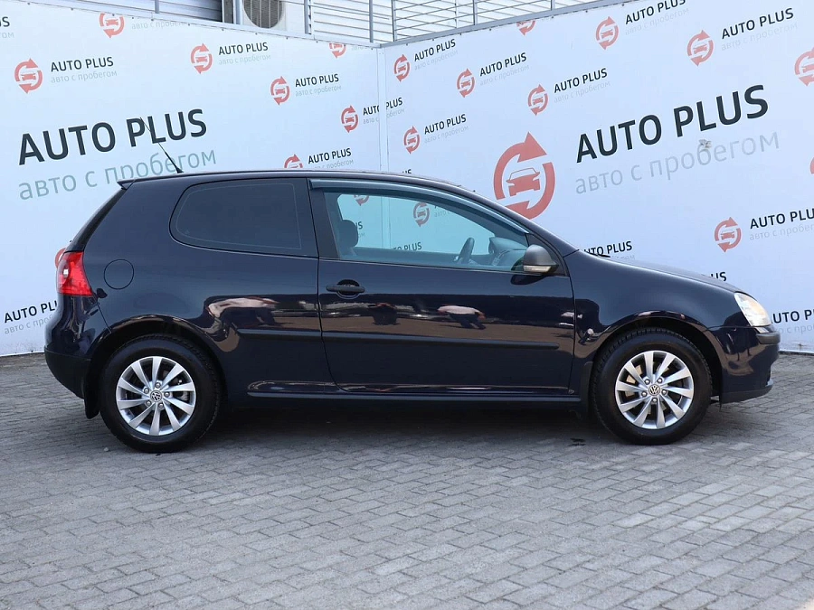 Volkswagen Golf, 2008г., передний привод, механика
