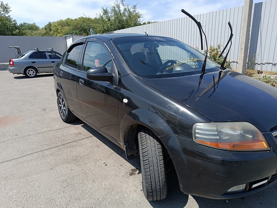 Chevrolet Aveo, 2006г., передний привод, механика