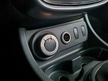 Renault Duster, 2012г, полный привод, механика