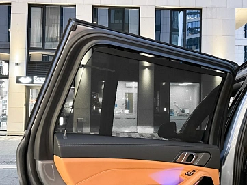 BMW X7, 2025г, полный привод, автомат