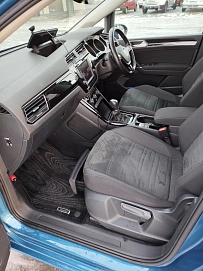 Volkswagen Touran, 2015г, передний привод, робот