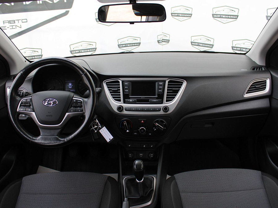 Hyundai Solaris, 2019г., передний привод, механика