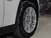 BMW X1, 2012г., задний привод, автомат