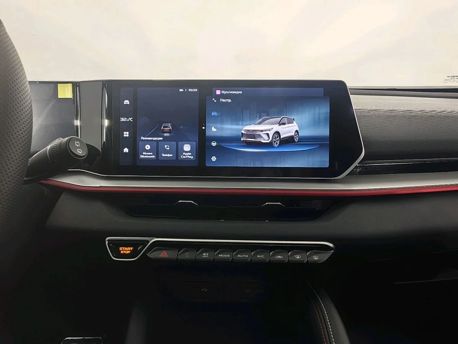 Geely Coolray, 2024г., передний привод, робот