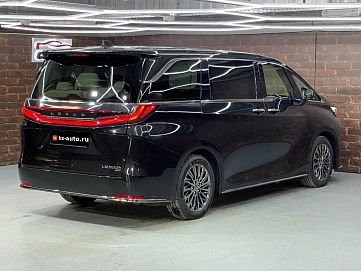 Lexus LM, 2024г, полный привод, вариатор