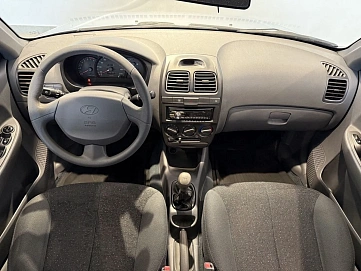 Hyundai Accent, 2008г, передний привод, механика