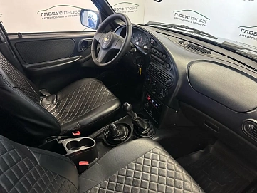 Chevrolet Niva, 2013г, передний привод, механика