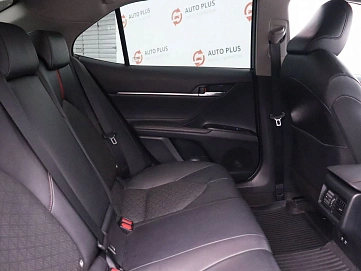 Toyota Camry, 2021г, передний привод, автомат