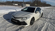 Toyota Camry, 2021г., передний привод, автомат