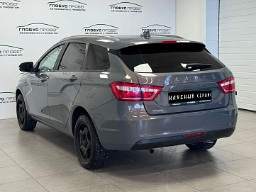 Lada (ВАЗ) Vesta, 2022г, передний привод, автомат