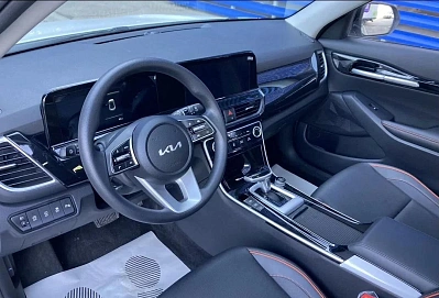 Kia Seltos, 2024г, передний привод, вариатор