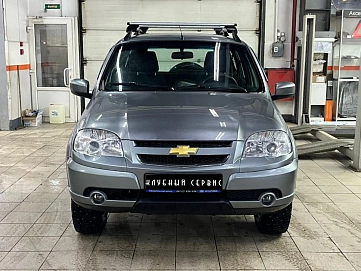 Chevrolet Niva, 2016г, полный привод, механика