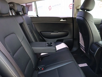 Kia Sportage, 2018г, передний привод, робот