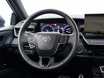 Toyota Camry, 2024г, передний привод, вариатор
