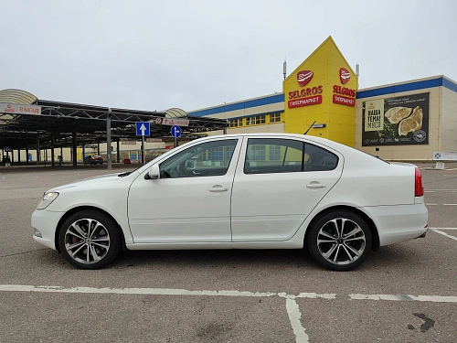 Skoda Octavia, 2012г, передний привод, механика