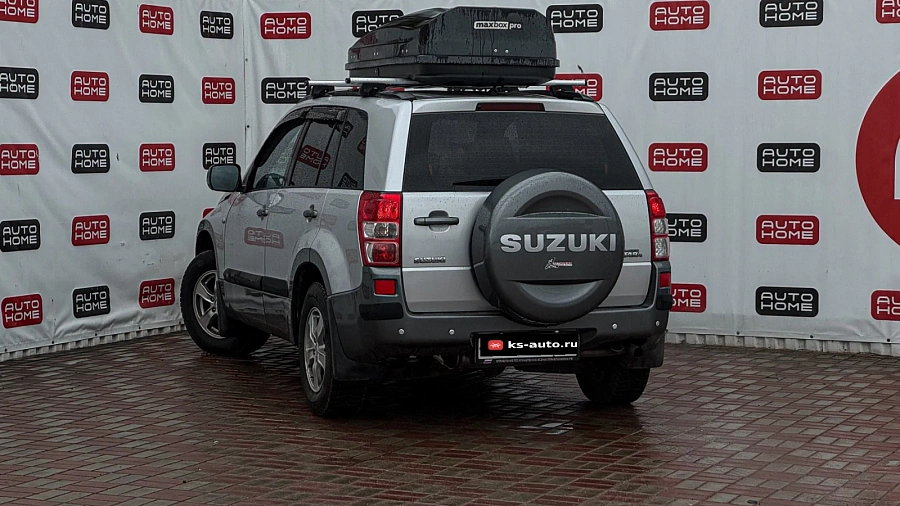 Suzuki Grand Vitara, 2008г., передний привод, механика