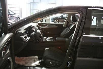 Hongqi H5, 2024г, передний привод, автомат