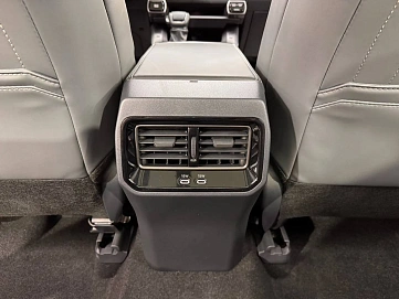 Toyota Wildlander, 2026г, полный привод, вариатор