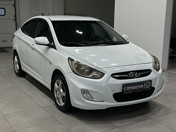 Hyundai Solaris, 2012г, передний привод, механика
