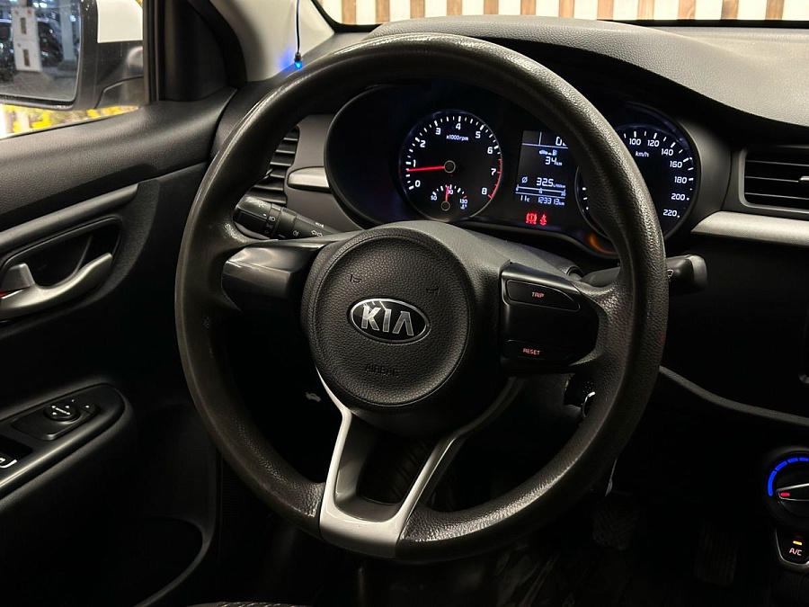 Kia Rio, 2018г., передний привод, механика