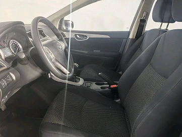 Nissan Tiida, 2015г., передний привод, механика