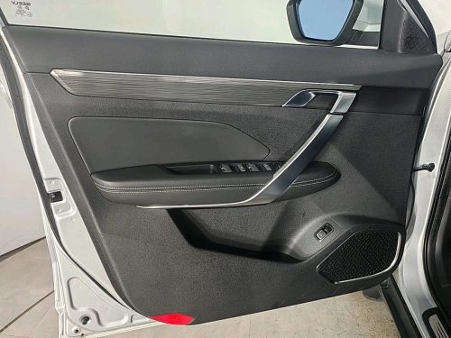 Geely Atlas Pro, 2023г, полный привод, робот