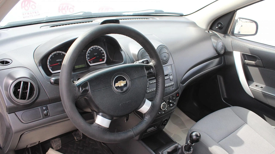 Chevrolet Aveo, 2010г., передний привод, механика