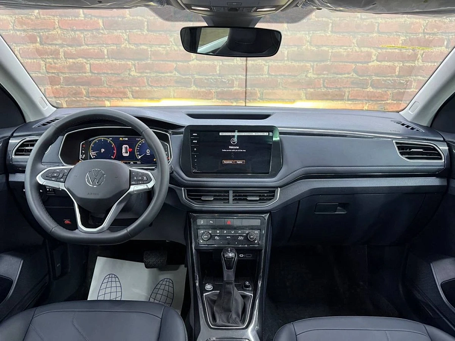 Volkswagen Tharu XR, 2025г., передний привод, робот