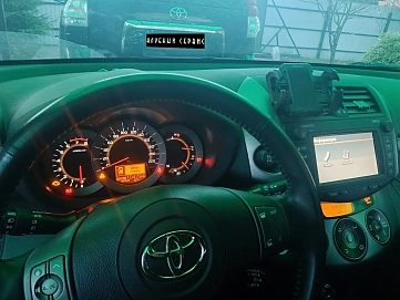Toyota RAV4, 2012г, полный привод, автомат