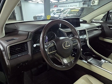 Lexus RX, 2020г, полный привод, автомат