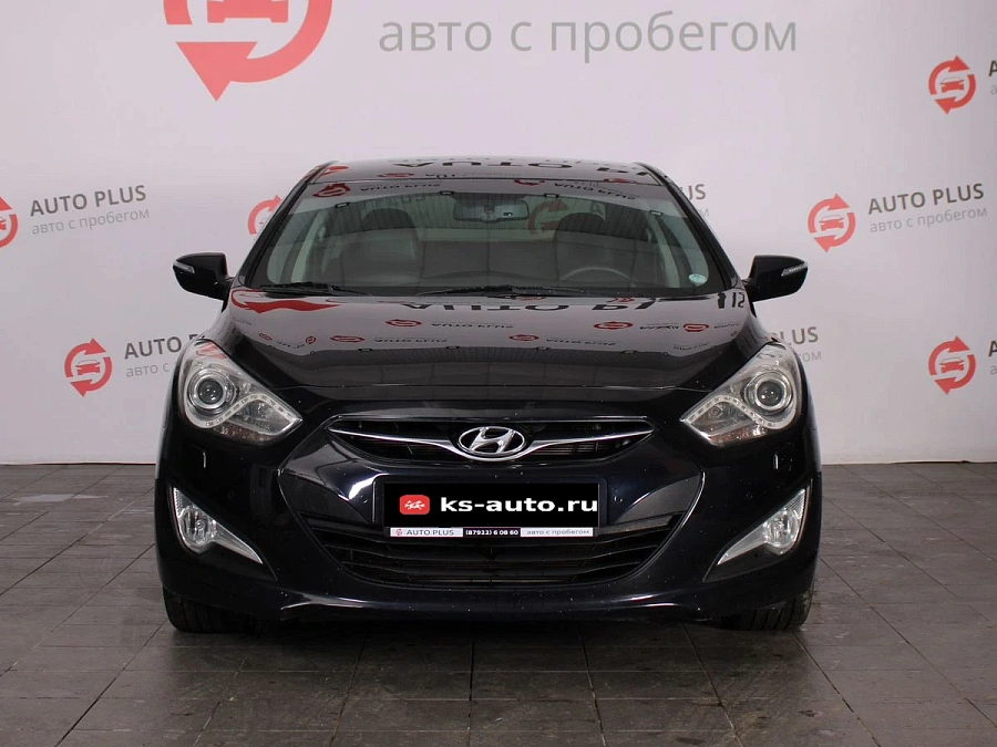 Hyundai i40, 2013г., передний привод, автомат