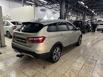 Lada (ВАЗ) , 2018г., передний привод, робот