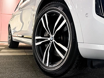 BMW X7, 2022г, полный привод, автомат