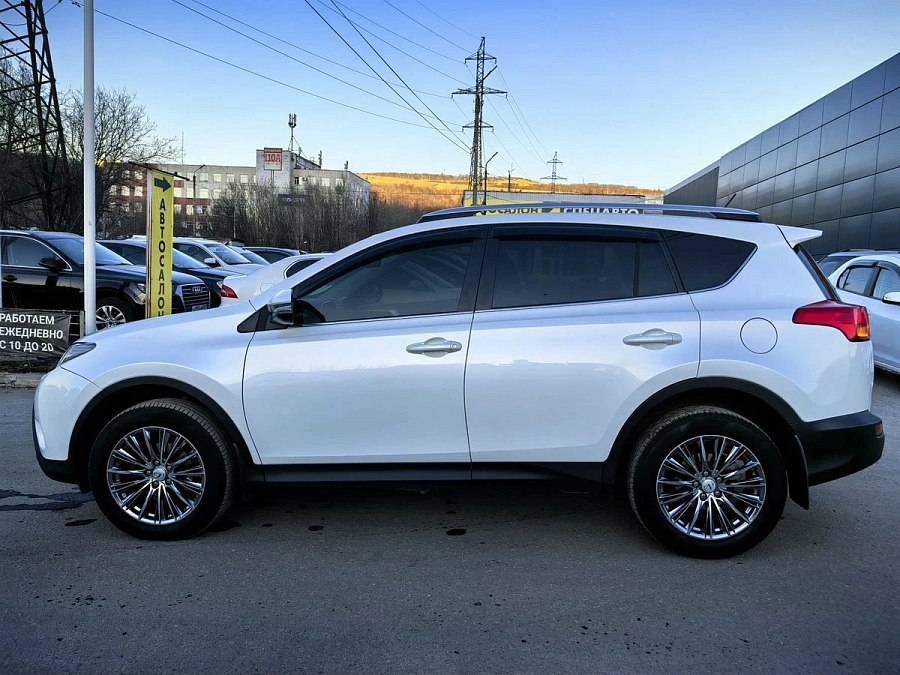 Toyota RAV4, 2013г., полный привод, автомат