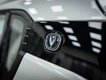 Changan , 2024г., передний привод, робот