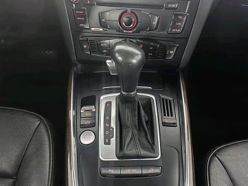 Audi Q5, 2010г, полный привод, робот