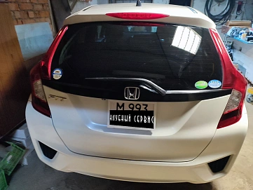 Honda Fit, 2013г, передний привод, вариатор