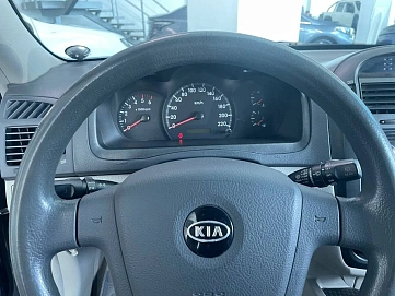Kia Cerato, 2006г, передний привод, механика