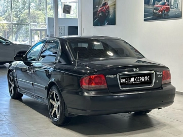 Hyundai Sonata, 2007г, передний привод, автомат