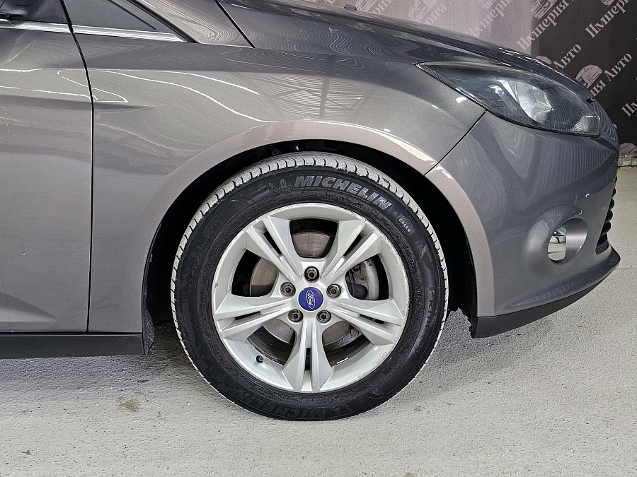 Ford Focus, 2011г., передний привод, робот