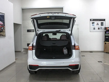 Geely Monjaro, 2024г, полный привод, автомат